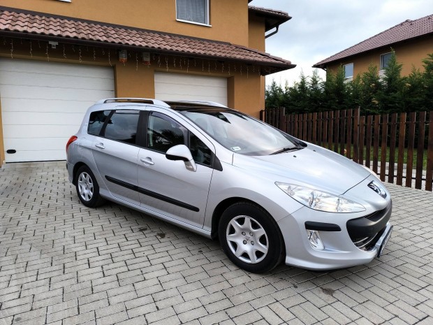 Peugeot 308 sw  1.6 HDI. 90 LE  154000km