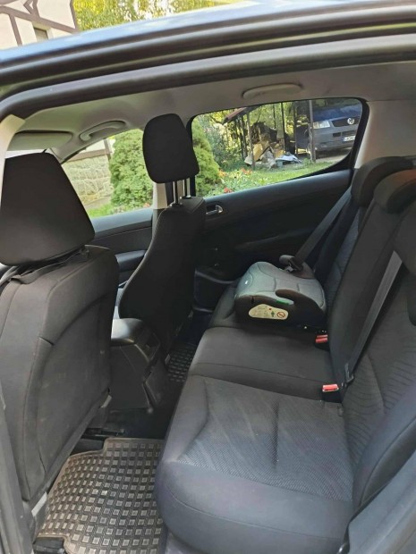 Peugeot 308 szemlyaut
