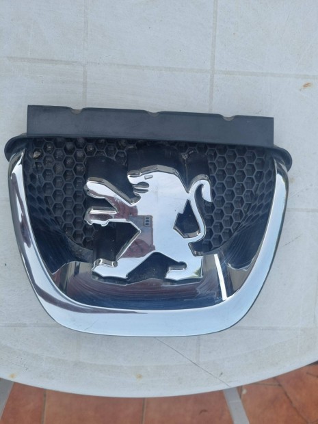 Peugeot 308cc gyári embléma