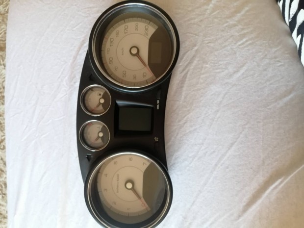 Peugeot 308sw alkatr�sz 