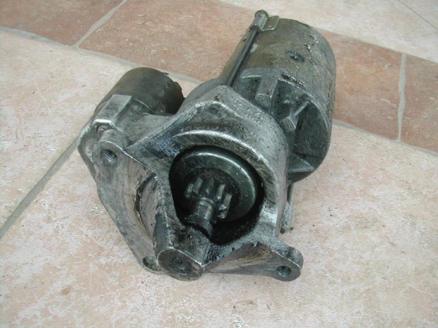 Peugeot 309 1.9D önindító