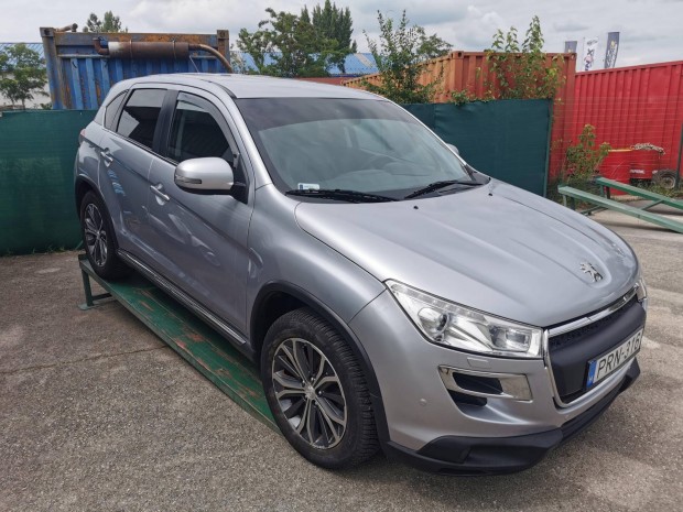 Peugeot 4008 1,6 HDi 115 FAP Allure
