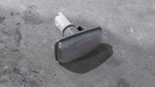 Peugeot 406 Citroen Berlingo 95- Oldals� index ir�nyjelz� villog� 8107