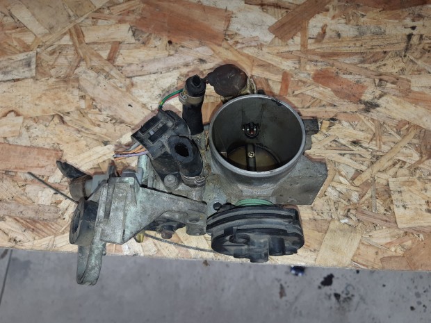 Peugeot 406 Fojtószelep + Hőmérséklet Jeladó