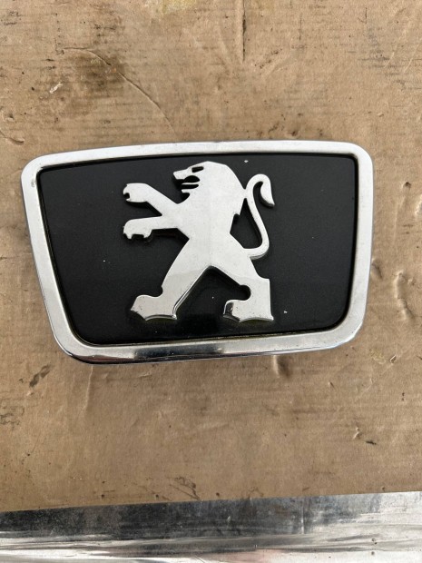 Peugeot 406 emblma motorhztetbe