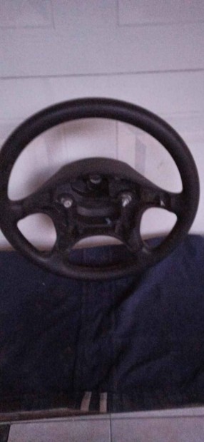 Peugeot 406 kormánykerék újszerű eladó!
