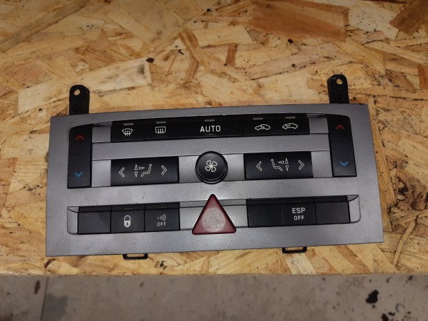 Peugeot 407 F�t�skapcsol�