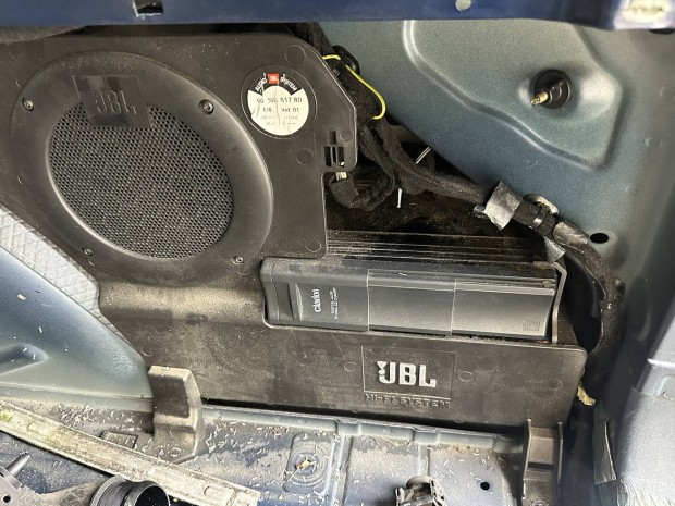 Peugeot 407 gyári JBL szett eladó .