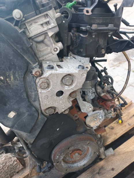 Peugeot 407 hdi motor elad