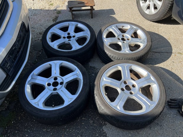 Peugeot 4x108 18 colos alufelni szett