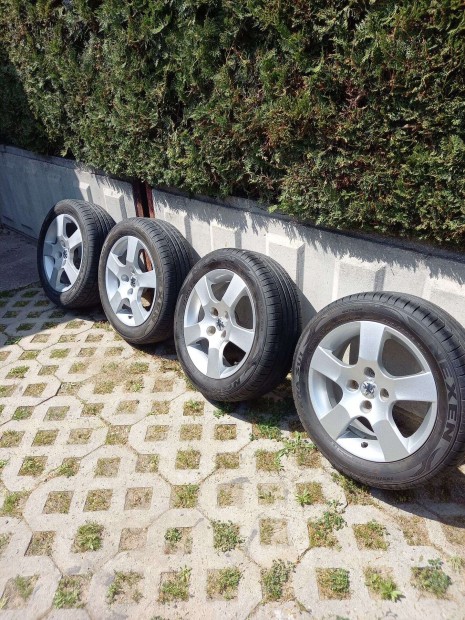 Peugeot 4x108-as, 16" alufelni garnitúra