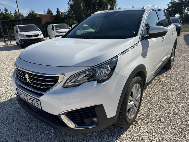 Peugeot 5008 1.2 Puretech Access S&S (7 személy...