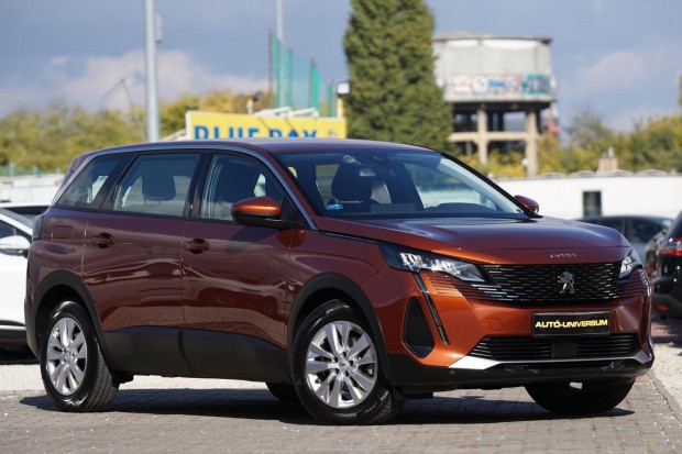 Peugeot 5008 1.2 Puretech Allure S&S (7 személy...