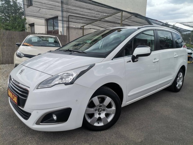 Peugeot 5008 1.6 Bluehdi Style Style+ (7 személ...