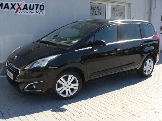 Peugeot 5008 1.6 HDi Allure (7 személyes ) TEMP...