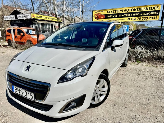 Peugeot 5008 1.6 HDi Style (7 személyes ) Bőrbe...