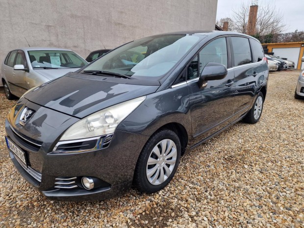 Peugeot 5008 1.6 VTi Family Vonhoroggal! Friss...