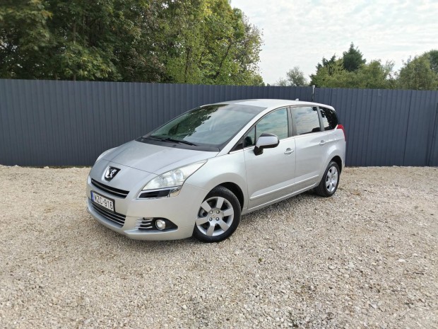 Peugeot 5008 1.6 e-HDi Active 2TR Alufelni. Dig...