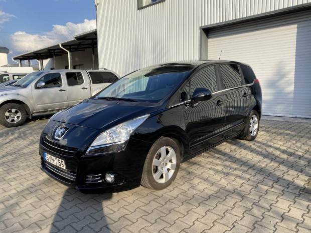Peugeot 5008 2.0 HDi Family Friss Nagy Szerviz!...