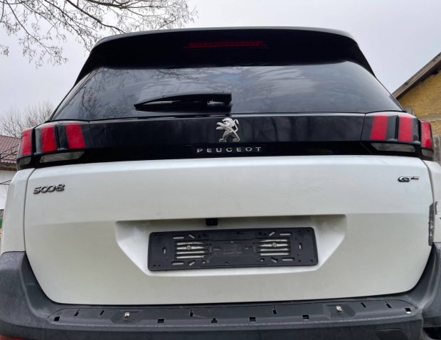 Peugeot 5008 GT csomagtr ajt + veg -2019