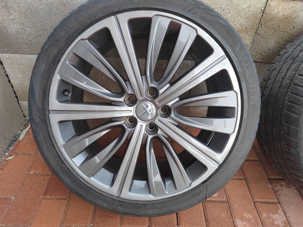 Peugeot 508 GT gyri 19col alufelni 5x108 235/40r19