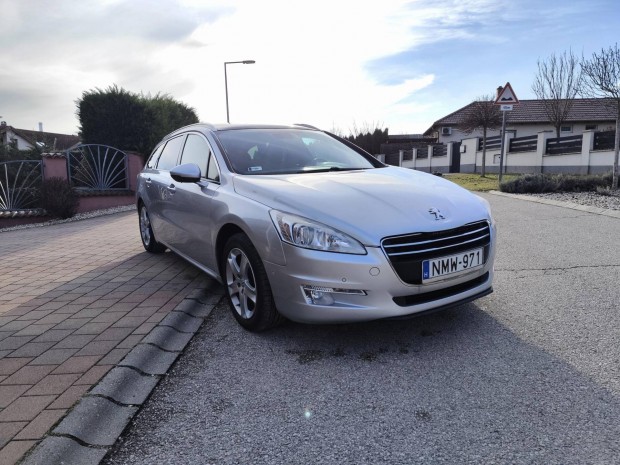 Peugeot 508 SW 1.6 e-HDi Active 2TR 2012-Es Mod...