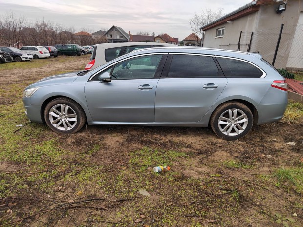 Peugeot 508 ajt els hts csomagtr ajt