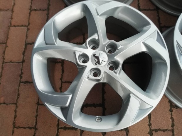 Peugeot 508 gyári 17col alufelni 5x108 citröen opel
