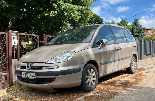 Peugeot 807 2.2 HDI '03 hengerfejes egyben eladó
