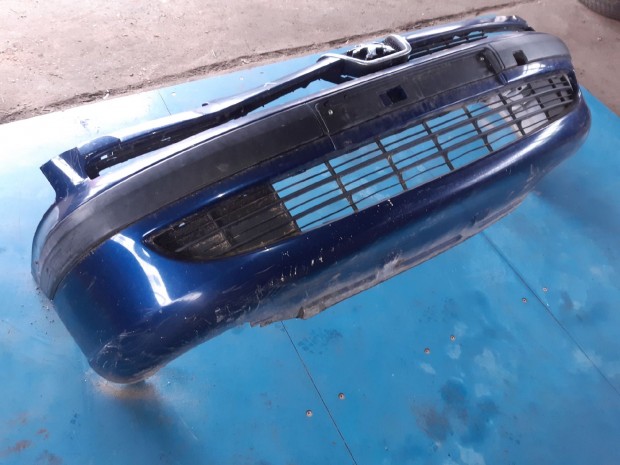 Peugeot 807 Első Lökhárító