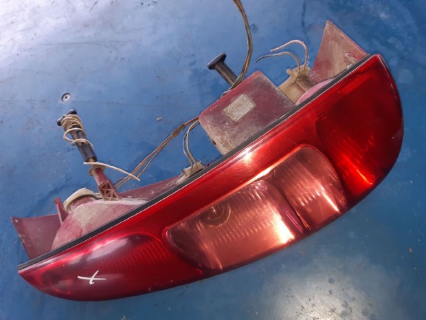 Peugeot 807 Jobb Hátsó Lámpa
