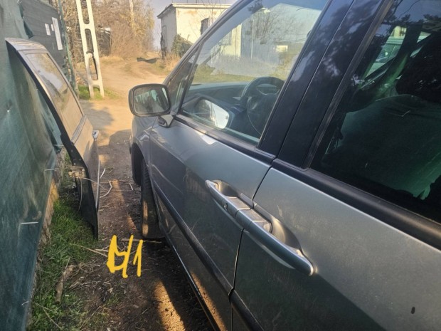 Peugeot 807 első ajtó üveg 8000