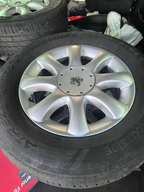 Peugeot 807 gyri alufelni 