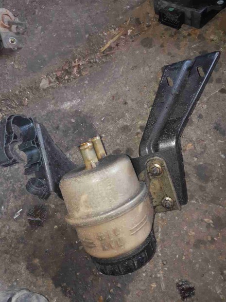 Peugeot Boxer 02-06 Szerv Olaj Tartly