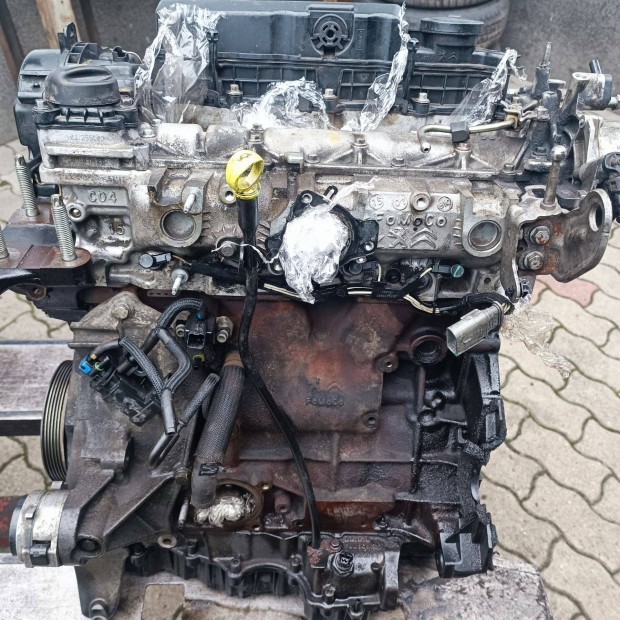 Peugeot Boxer 2,0 Blue HDi motor és alkatrészei