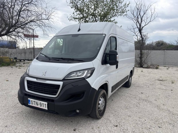 Peugeot Boxer 2.2 Bluehdi 350 FT L2H2 Premium Á...