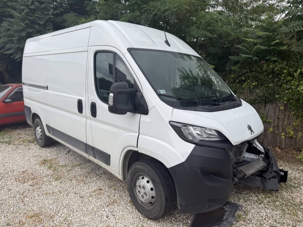 Peugeot Boxer 2.2 Bluehdi 350 FT L3H2 Magyarors...