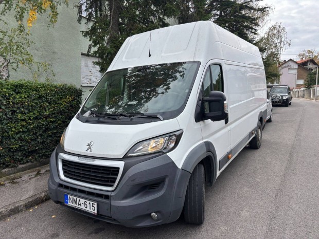 Peugeot Boxer 2,2 HDI 150 LE, Tempomat, Vonóhorog, 17 m3 Legnagyobb