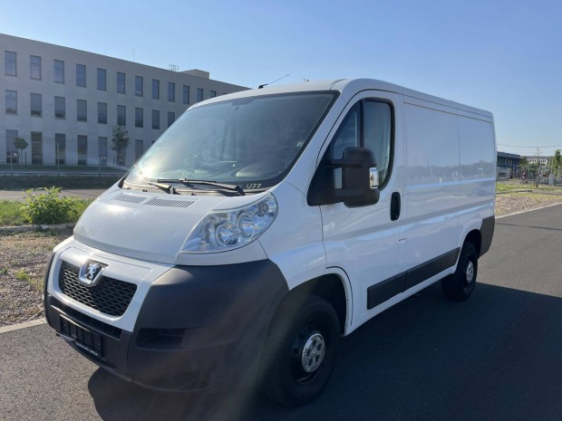 Peugeot Boxer 2.2 HDi 300 Combi L1H1