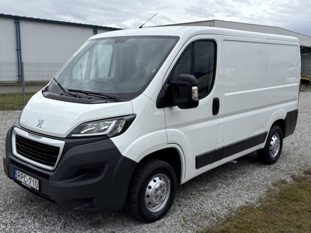 Peugeot Boxer 2.2 HDi 300 FT L1H1 Active