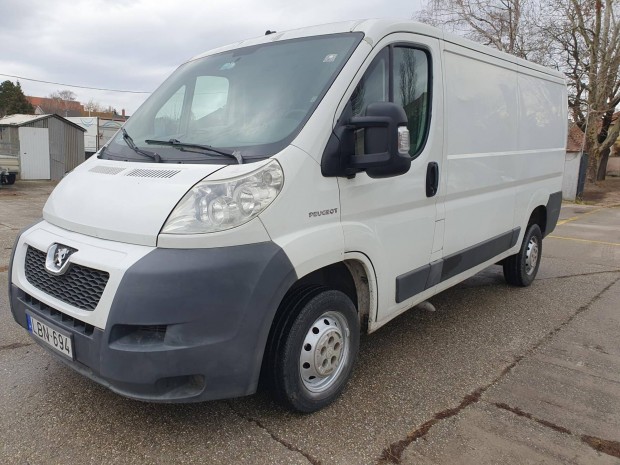 Peugeot Boxer 2.2 HDi 330 FT L1H1 4 j Porlaszt!