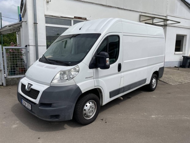 Peugeot Boxer 2.2 HDi 330 FT L2H2 vgig vezetet...