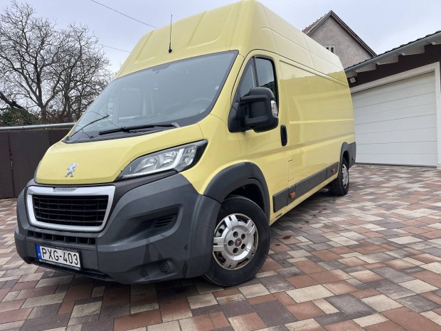 Peugeot Boxer 3.0 (Iveco motor)