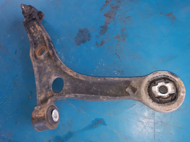 Peugeot Boxer III 06-14 Bal Első Alsó Lengőkar