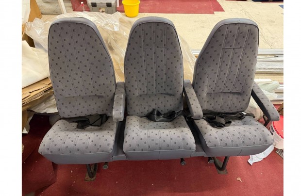 Peugeot Boxer, Citroen Jumper hátsó üléssor, ülés