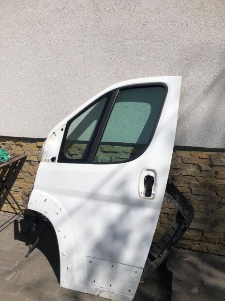 Peugeot Boxer bal első (vezető oldali) ajtó kompletten