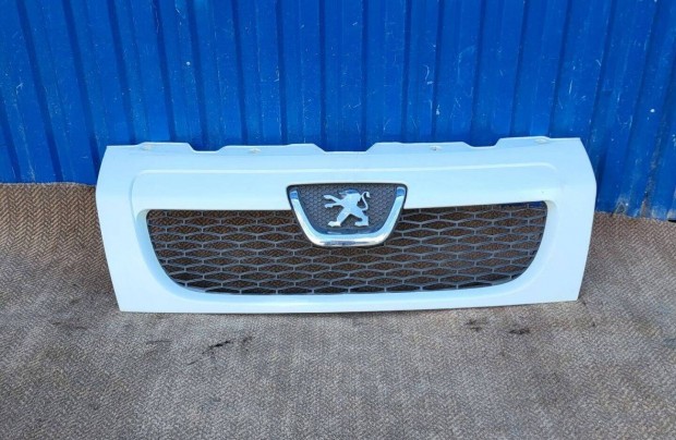 Peugeot Boxer gyári 1308068070 hűtőrács fehér