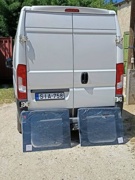 Peugeot Boxer oldalablakok