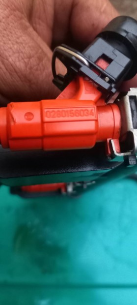 Peugeot Citro�n 1.6 16v nfu injektorh�d injektor 