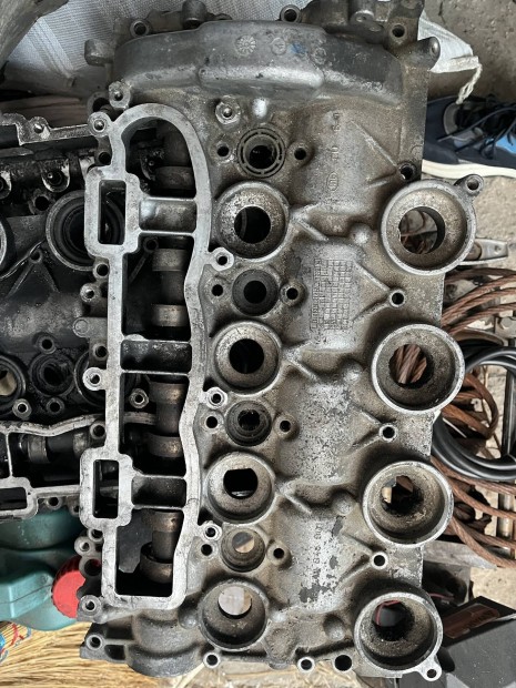 Peugeot Citroen 1.6hdi vezérműtengely háh
